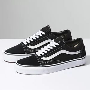 Black Vans Old Skool